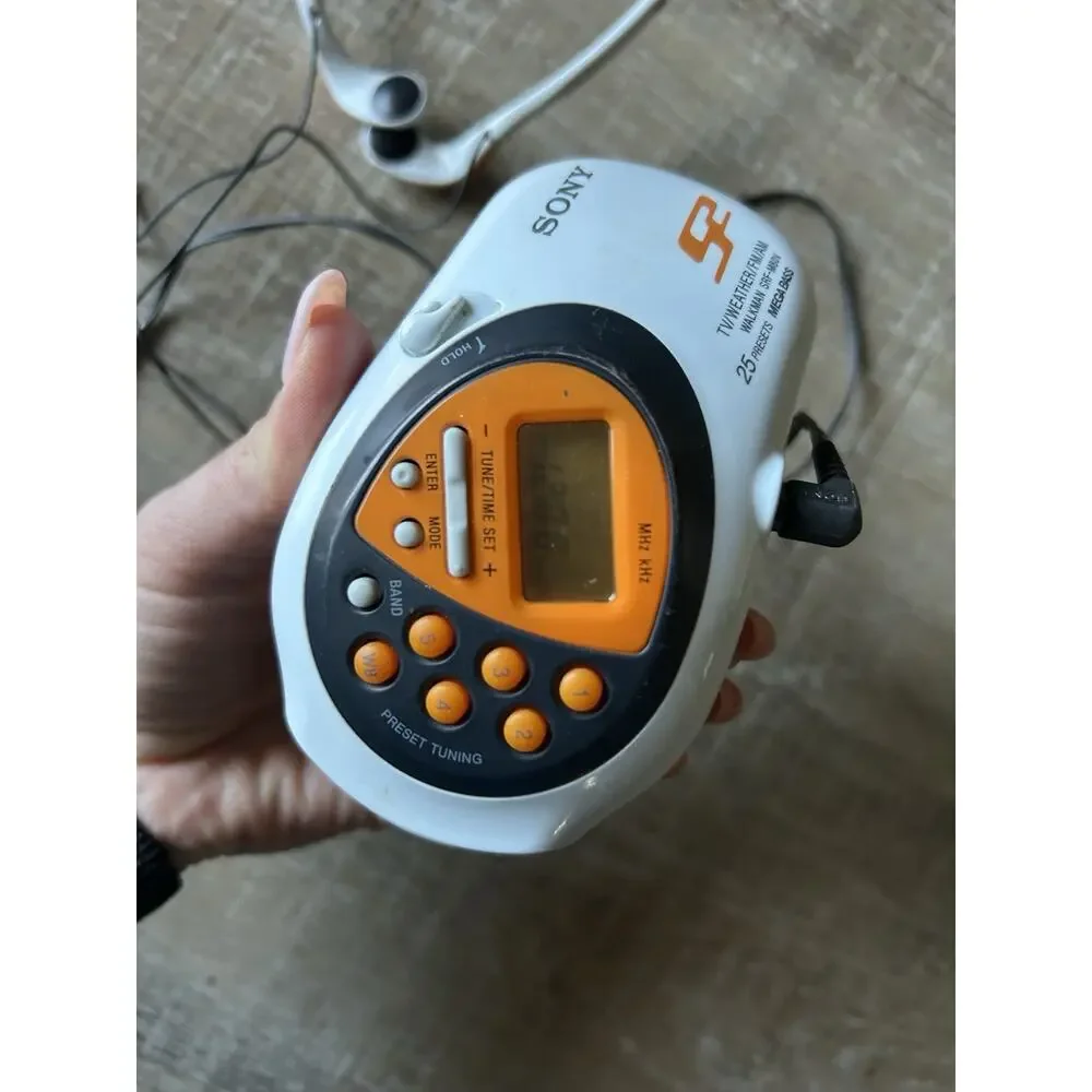 Sony Walkman Sports SRF-M80V AM FM Weather Portable Radio Tested w Headphones